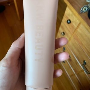 KKW beauty body foundation